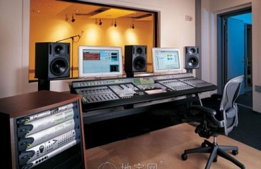創意內容制作的基石 錄音、音樂制作、MIDI、配音、配樂與攝影服務